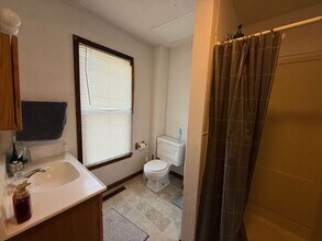 15 S Johnson St in Iowa City, IA - Building Photo - Building Photo