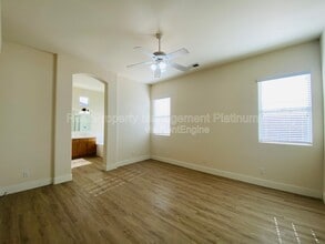 2916 Roberts Ave in Clovis, CA - Building Photo - Building Photo