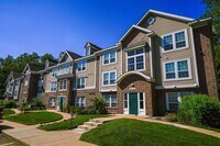 Tall Oaks Apartment Homes photo'