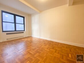 EAST 56 STREET in New York, NY - Building Photo - Building Photo