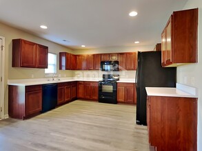 5034 Ballantine Dr in Summerville, SC - Building Photo - Building Photo