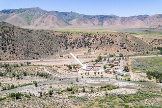 108952 US-395 in Coleville, CA - Building Photo - Building Photo