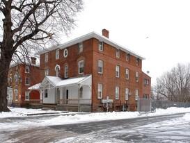 474-476 Wethersfield Ave in Hartford, CT - Building Photo