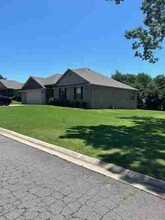 143 Stone Dr in Roland, OK - Building Photo - Building Photo