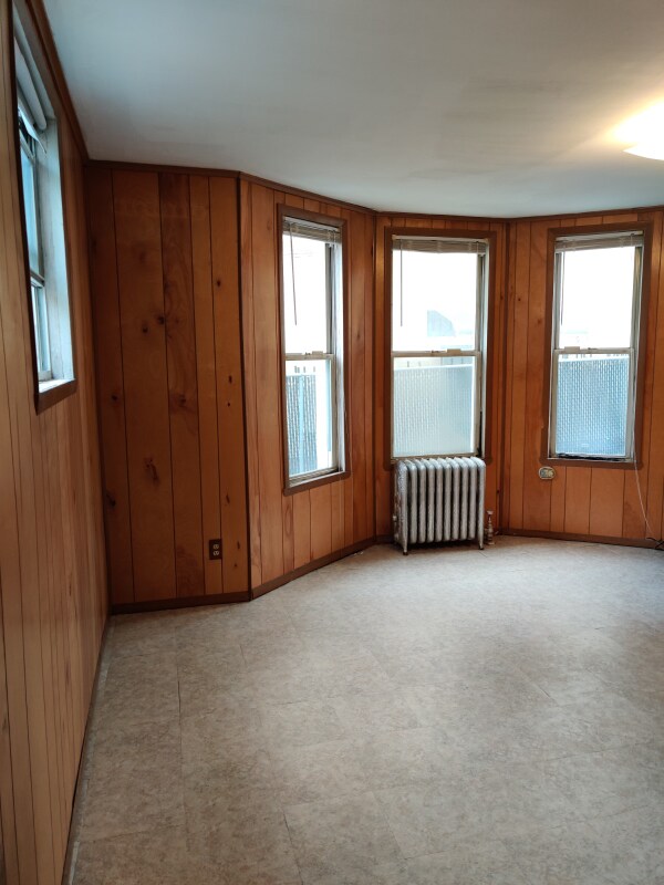 599 E 2nd St, Unit 2 in Brooklyn, NY - Building Photo - Building Photo