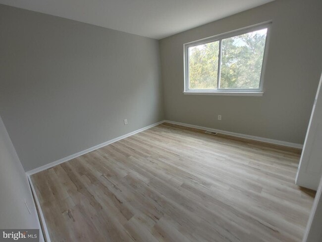 649 Jarvis Rd in Gloucester Township, NJ - Building Photo - Building Photo