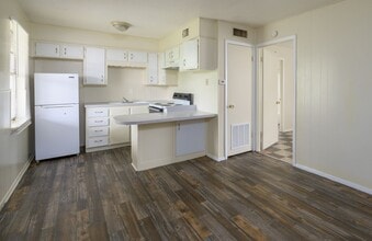 Parker Place Apartments in Killeen, TX - Building Photo - Building Photo