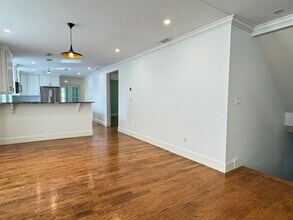 409-411 Walden St in Cambridge, MA - Building Photo - Building Photo