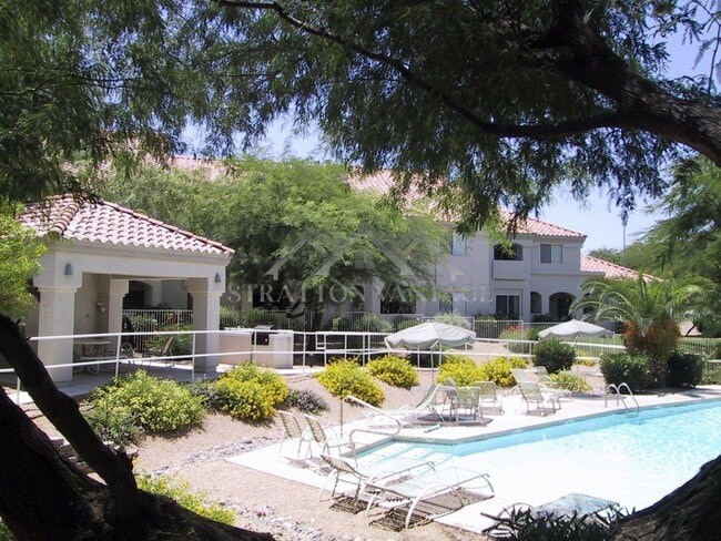 property at 10401 N 52nd St