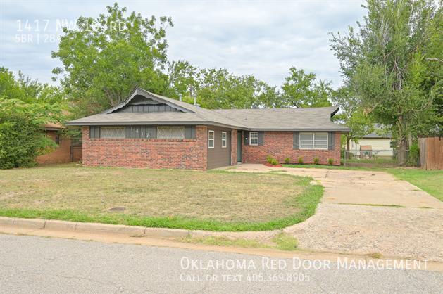 1417 NW 103rd St in Oklahoma City, OK - Building Photo