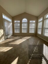 3572 Park Crest Ln in Dayton, OH - Building Photo - Building Photo