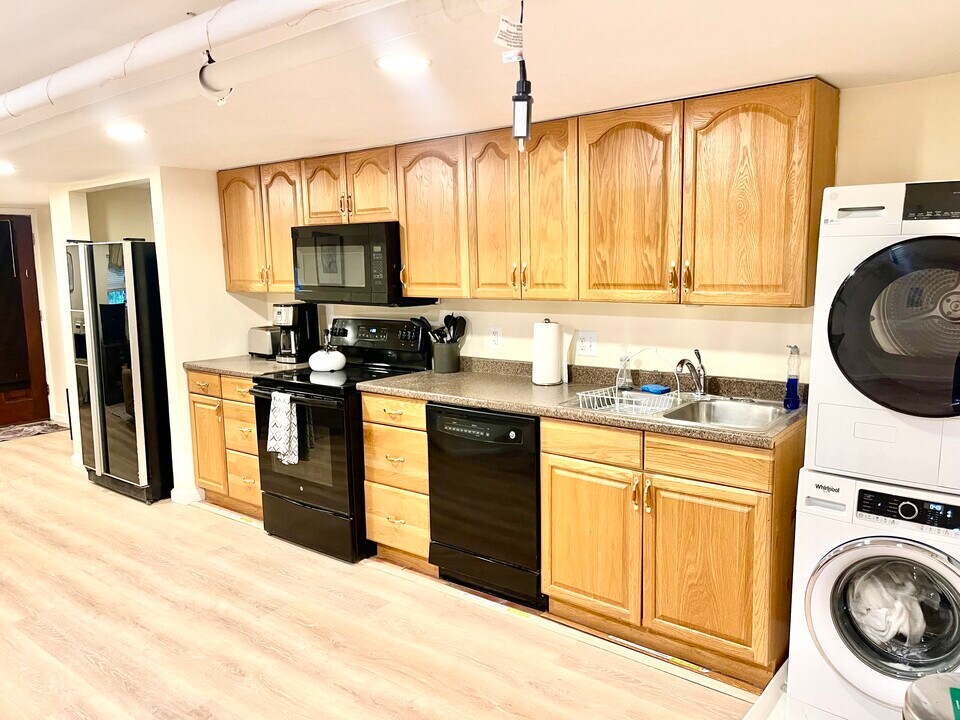 1767 T St NW, Unit B in Washington, DC - Building Photo