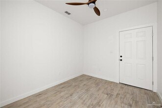 1429 W Harrison Ave, Unit 2 in Alton, TX - Building Photo - Building Photo