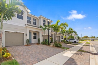 17144 SW 1st St in Pembroke Pines, FL - Building Photo - Building Photo