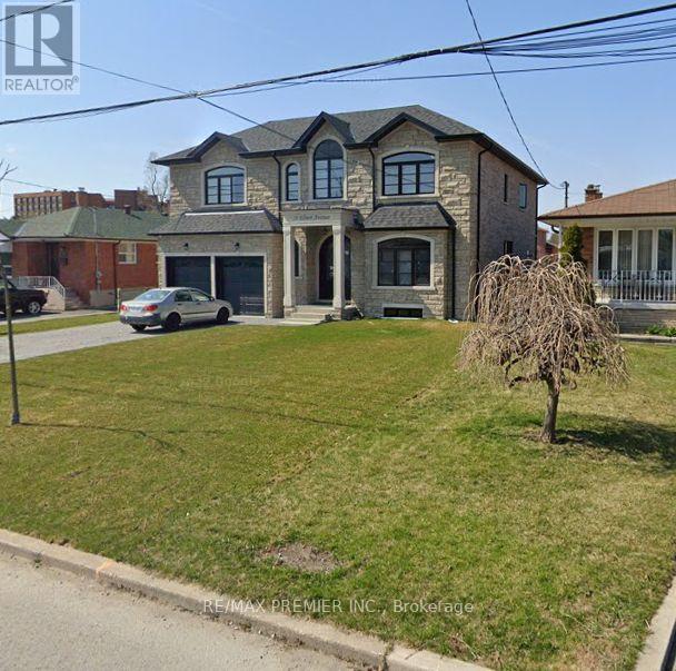 26 Elinor Ave in Toronto, ON - Building Photo - Building Photo
