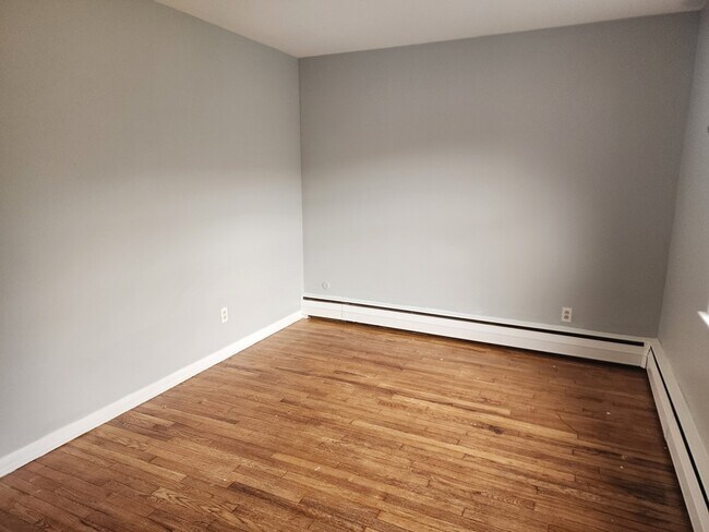 96 S Hamilton St in Poughkeepsie, NY - Building Photo - Building Photo