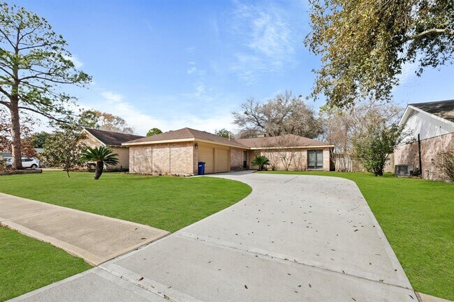 property at 13730 Piping Rock Ln