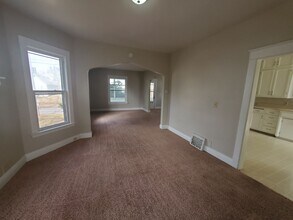 1714 17th Ave in Moline, IL - Foto de edificio - Building Photo