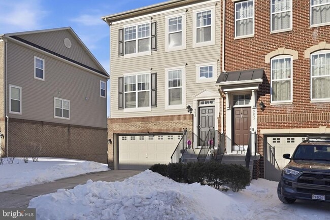 9052 Isabel Ln in Manassas Park, VA - Building Photo - Building Photo