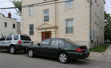 2907-2909 Glendora Ave in Cincinnati, OH - Building Photo - Building Photo