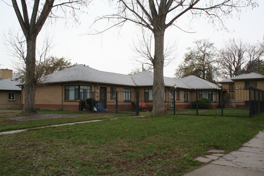 1561 Trenton St in Denver, CO - Foto de edificio