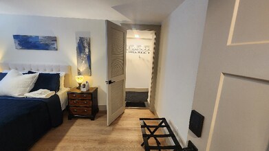 1704 S Forest Dr in Knoxville, TN - Building Photo - Building Photo