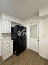 231 Middlebury Dr in San Antonio, TX - Building Photo - Building Photo