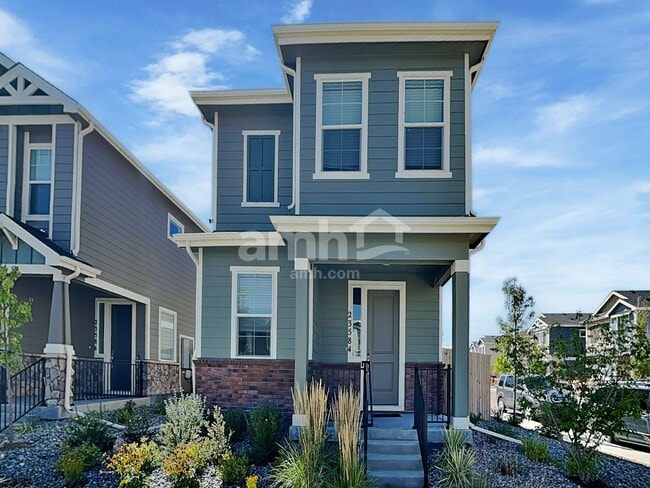 23584 E 2nd Pl