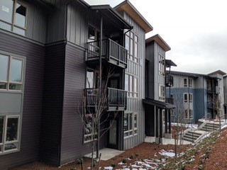 Creekside Properties in Stanwood, WA - Building Photo