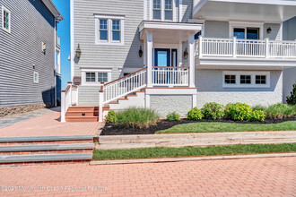 706 Morven Terrace in Sea Girt, NJ - Foto de edificio - Building Photo