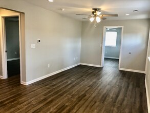 42838 Higgs Ln, Unit Unit A in Hollywood, MD - Foto de edificio - Building Photo