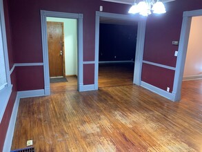 745 E Benton St in Aurora, IL - Building Photo - Building Photo