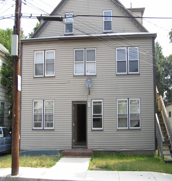 21-23 Lafayette Rd in Ipswich, MA - Foto de edificio