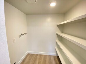 15 Sand Dollar Ct in Newport Beach, CA - Building Photo - Building Photo