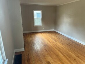 613 Morton Ave in Des Moines, IA - Building Photo - Building Photo