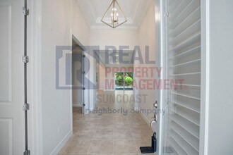 7745 Sandhill Lake Dr in Sarasota, FL - Building Photo - Building Photo