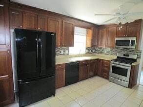 9707 Covedale Dr in Charlotte, NC - Building Photo - Building Photo