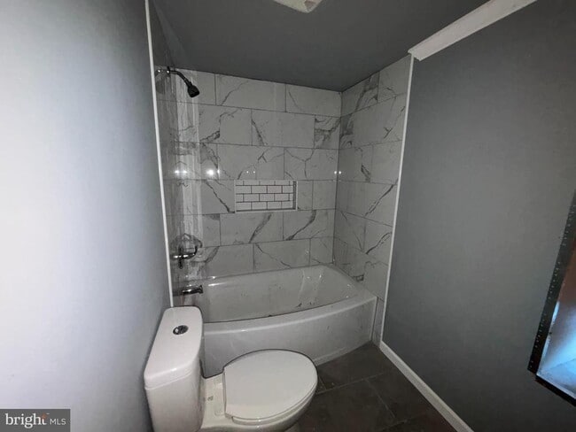 5463 Lebanon Ave in Philadelphia, PA - Building Photo - Building Photo