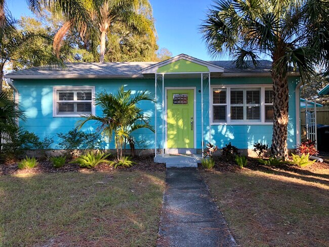 property at 336 6th Ave N