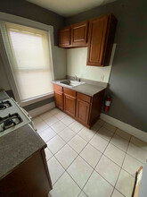136 Stanbridge St in Norristown, PA - Building Photo - Building Photo