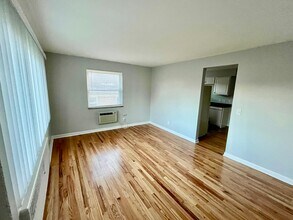 2739 Lafeuille Ave in Cincinnati, OH - Building Photo - Building Photo