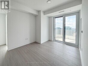 36 Olive Ave in Toronto, ON - Building Photo - Building Photo