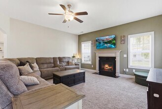 2012 Snapper St in New Bern, NC - Building Photo - Building Photo