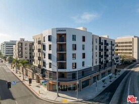 201 N La Brea Ave in Inglewood, CA - Building Photo