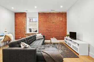 191 Summer St in Stamford, CT - Building Photo - Building Photo