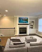 534 Vinings Estates Dr SE in Mableton, GA - Building Photo - Building Photo