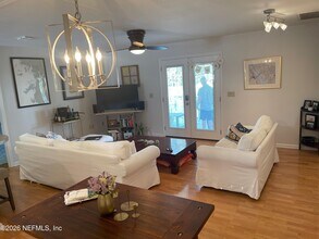 310 7th St in Atlantic Beach, FL - Building Photo - Building Photo