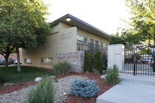 Duke & Duchess Apartments