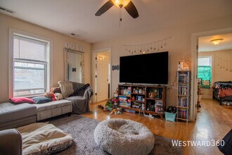 1623 W Huron St in Chicago, IL - Building Photo - Building Photo