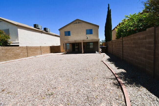 23522 N Wilderness Way in Florence, AZ - Building Photo - Building Photo
